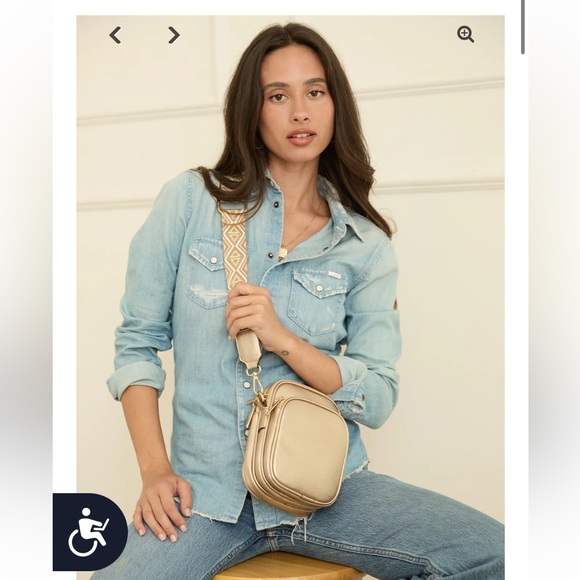 Mali + Lili Josie bone vegan leather double Woven Crossbody Bag convertible - Picture 10 of 11